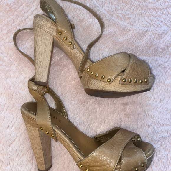 Authentic Prada sandals - Picture 1 of 10